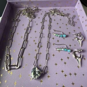 New Melinda Marie silver jewelry variety box - 2 necklaces and 2 earrings